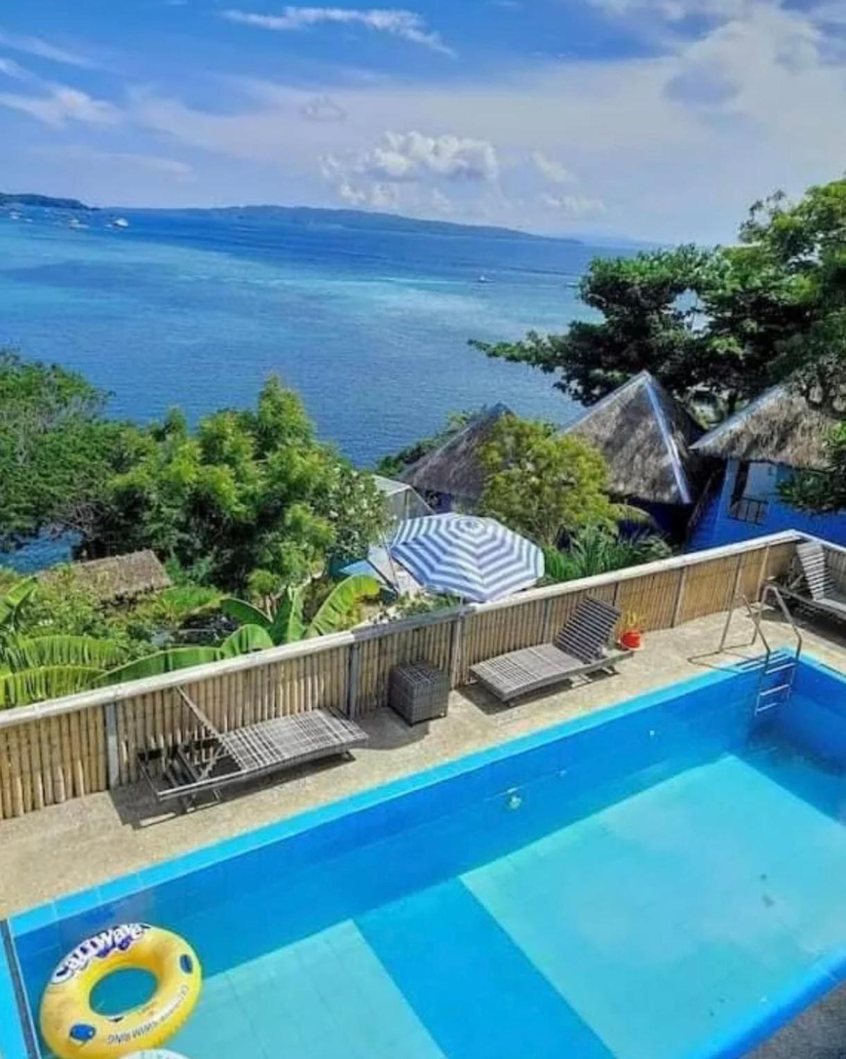 Amazing 6 Bedroom House Boracay Island